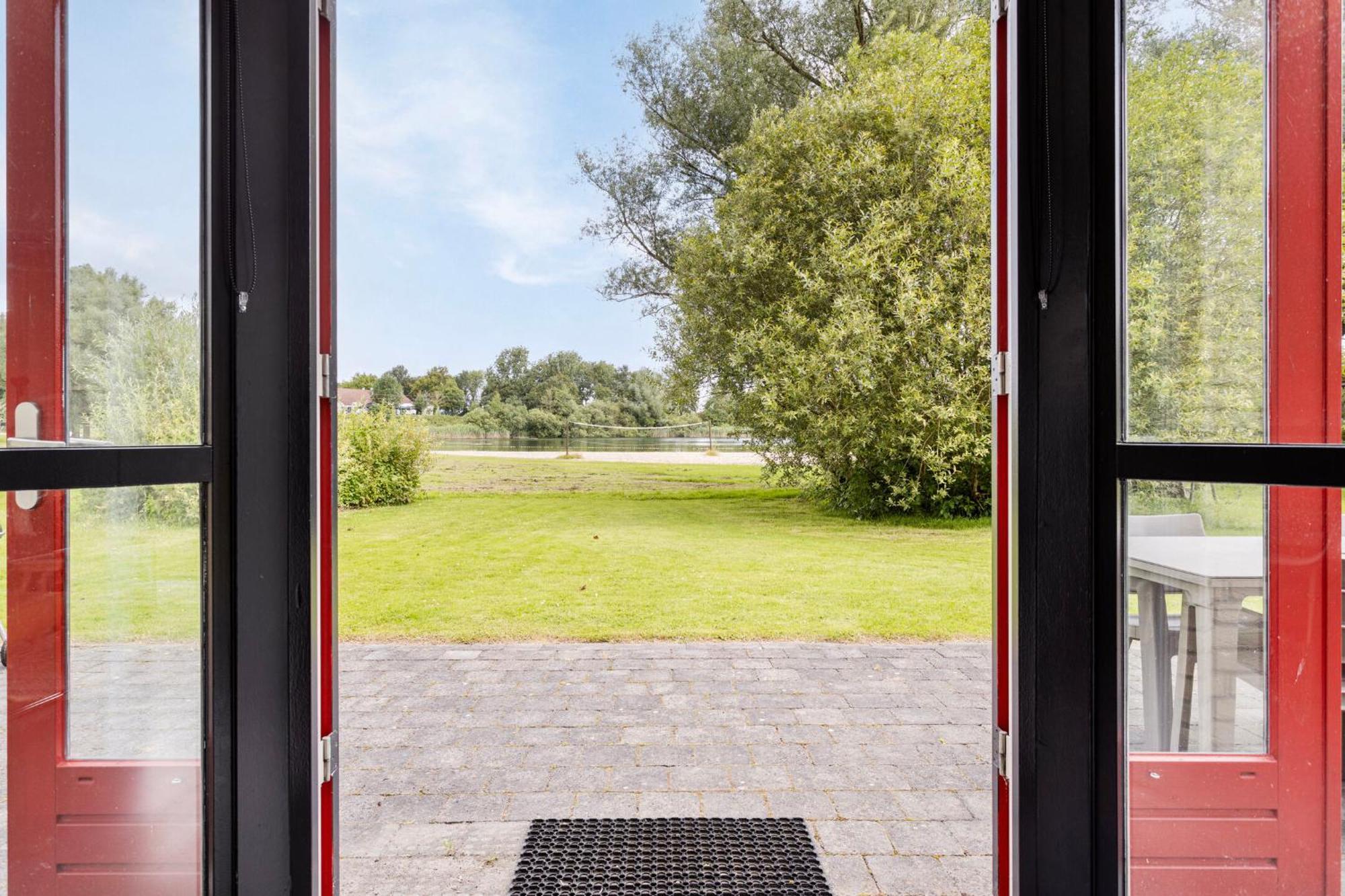 Vakantiehuis Aan Het Water -Incl Laadpaal- Ewijk Exterior foto